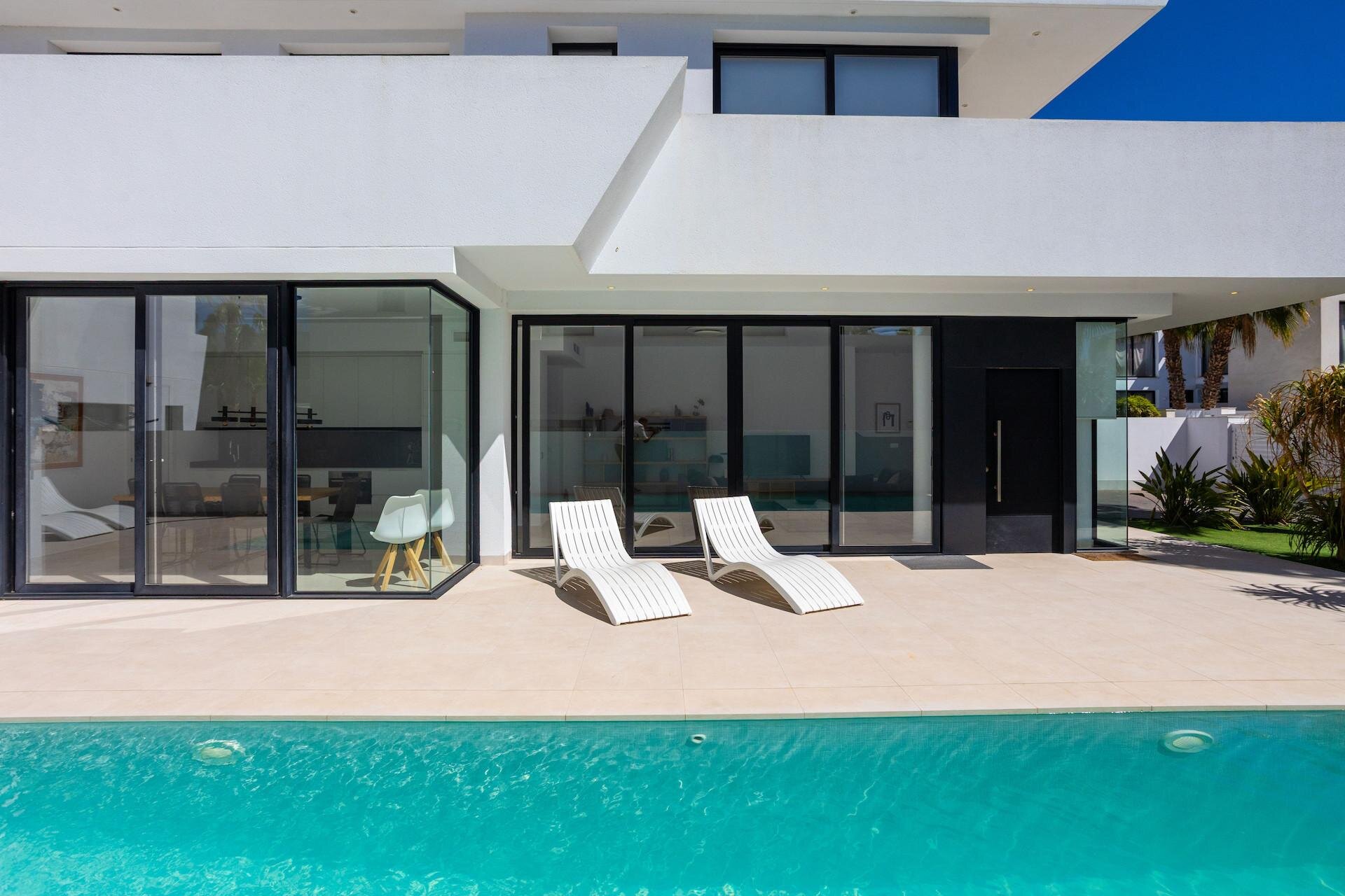 4-Bedroom Villa in Cuidad Quesada, Rojales - Image 11