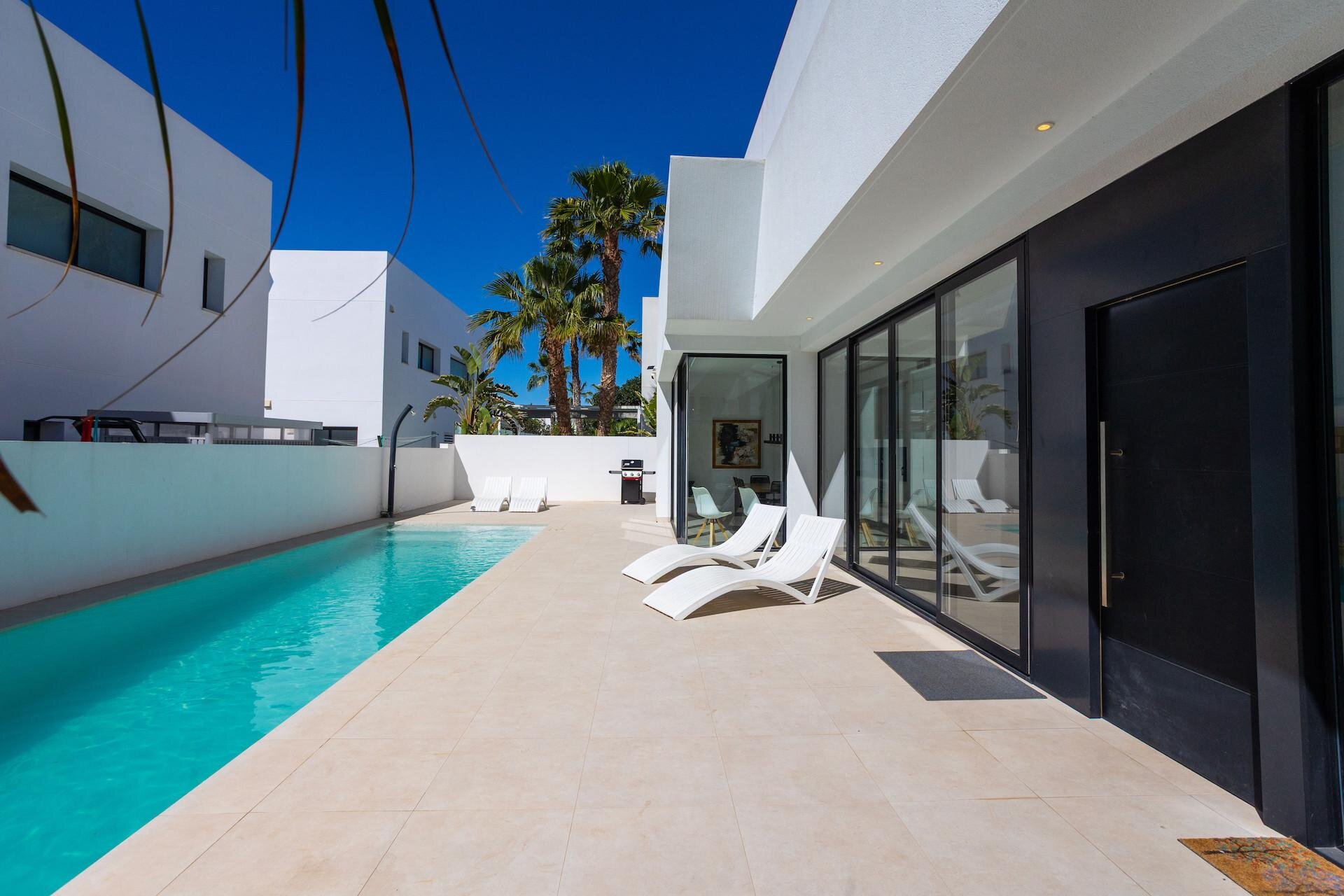 4-Bedroom Villa in Cuidad Quesada, Rojales - Image 13