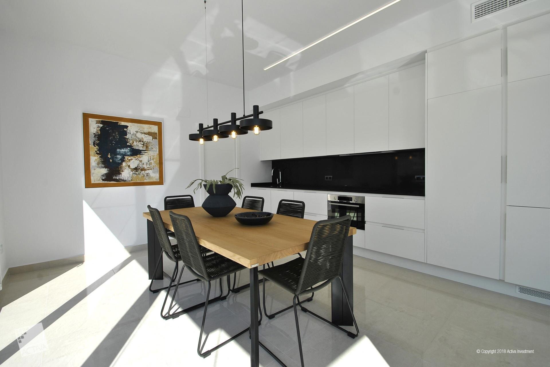 4-Bedroom Villa in Cuidad Quesada, Rojales - Image 18