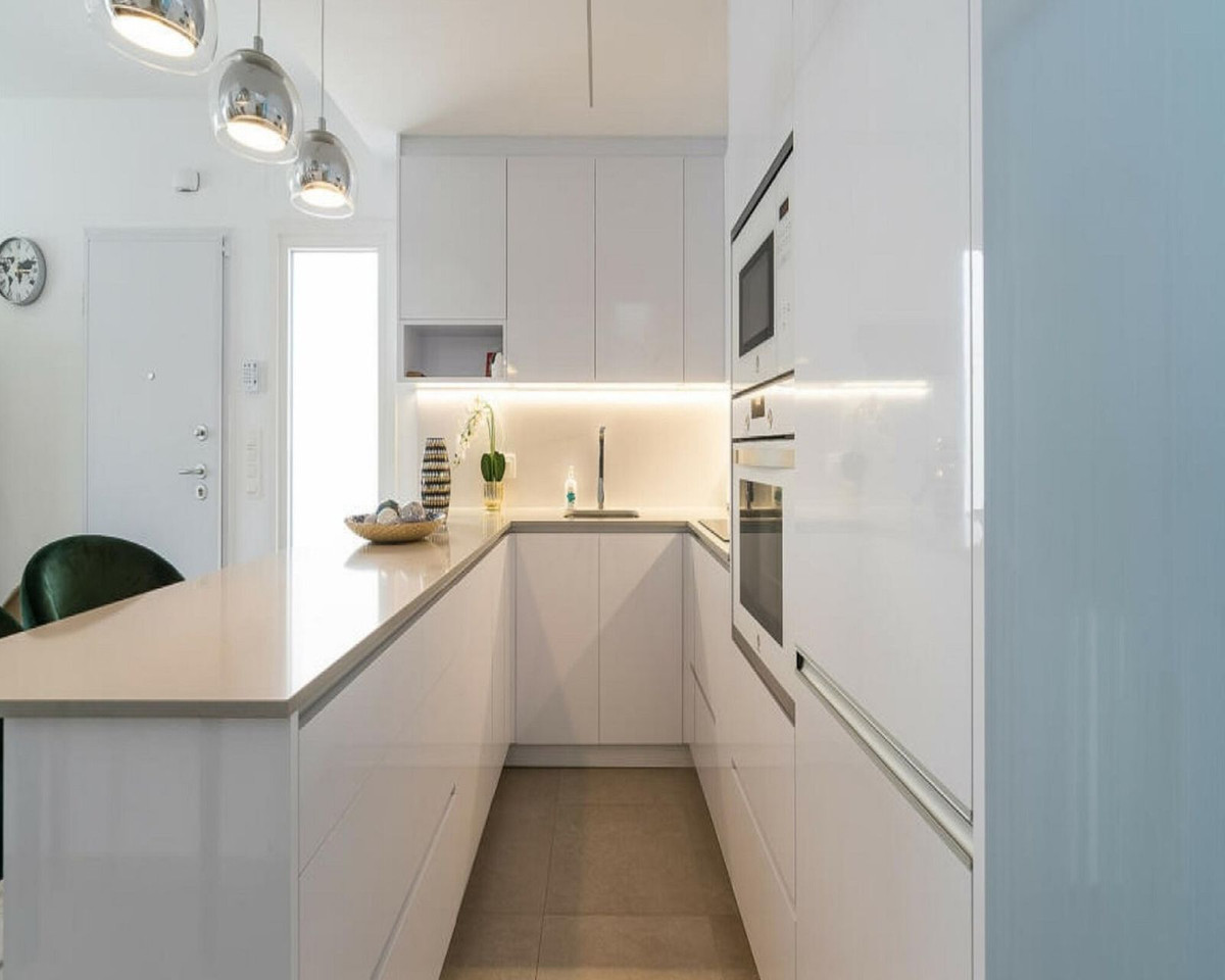 4-Bedroom Villa in Lo Pagán, San Pedro del Pinatar - Image 10