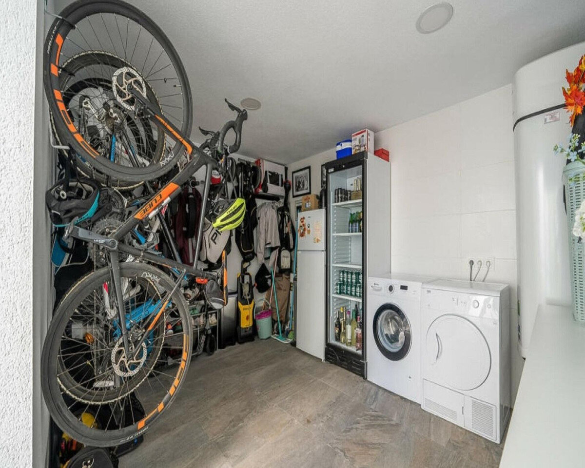 4-Bedroom Villa in Lo Pagán, San Pedro del Pinatar - Image 14