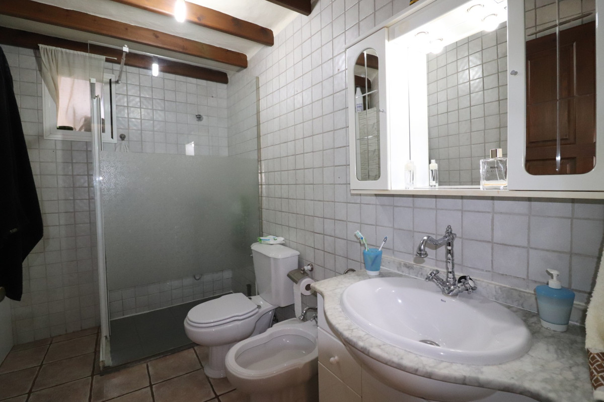 5-Bedroom Detached House in Algorfa | Sunny Casas - Cost... - Image 16