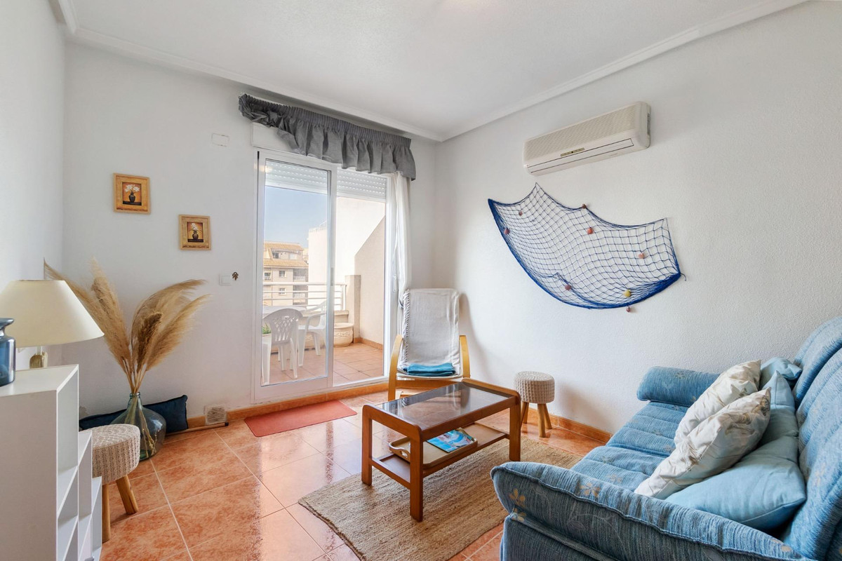 1-Bedroom Penthouse Apartment in Torrevieja | Sunny Casa... - Image 1