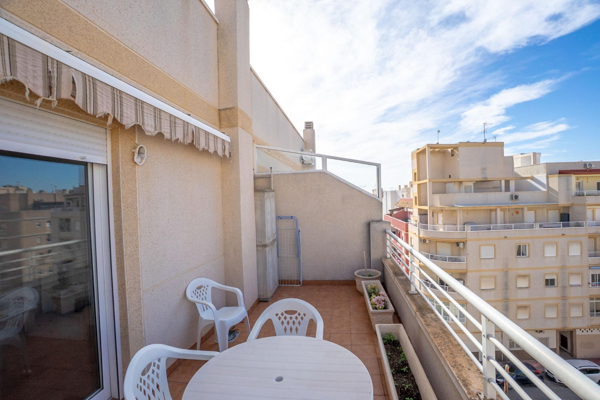 1-Bedroom Penthouse Apartment in Torrevieja | Sunny Casa... - Image 15
