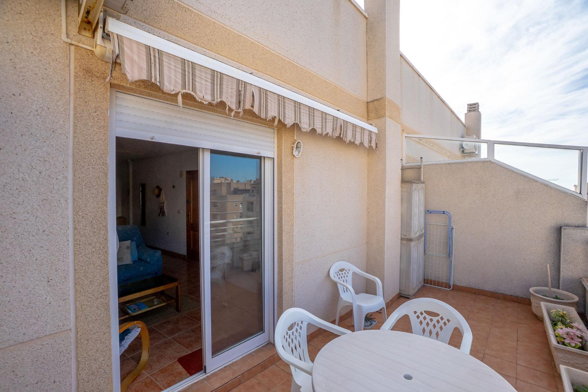 1-Bedroom Penthouse Apartment in Torrevieja | Sunny Casa... - Image 18