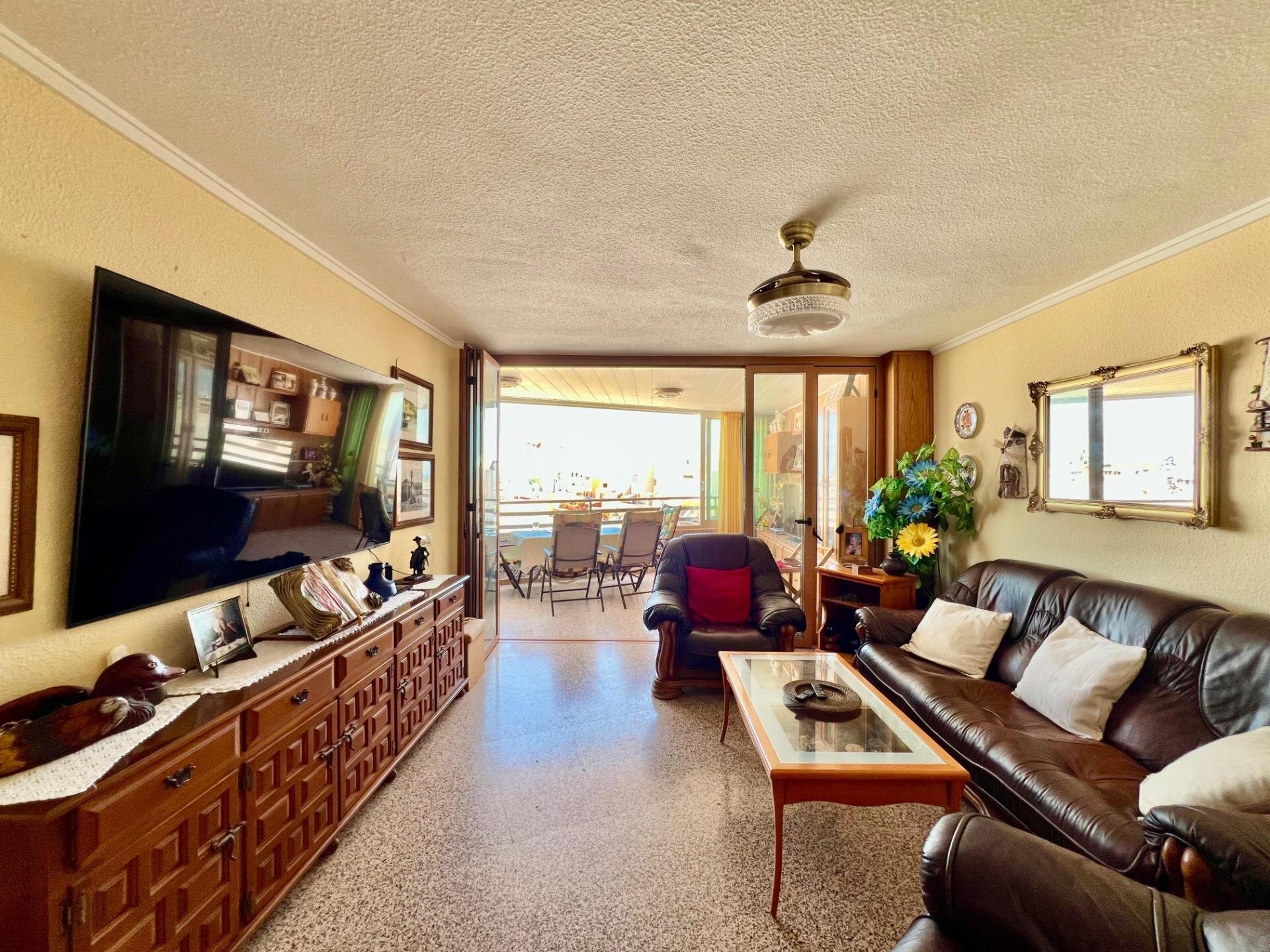 3-Bedroom Apartment in La Mata Pueblo, Torrevieja - Image 7