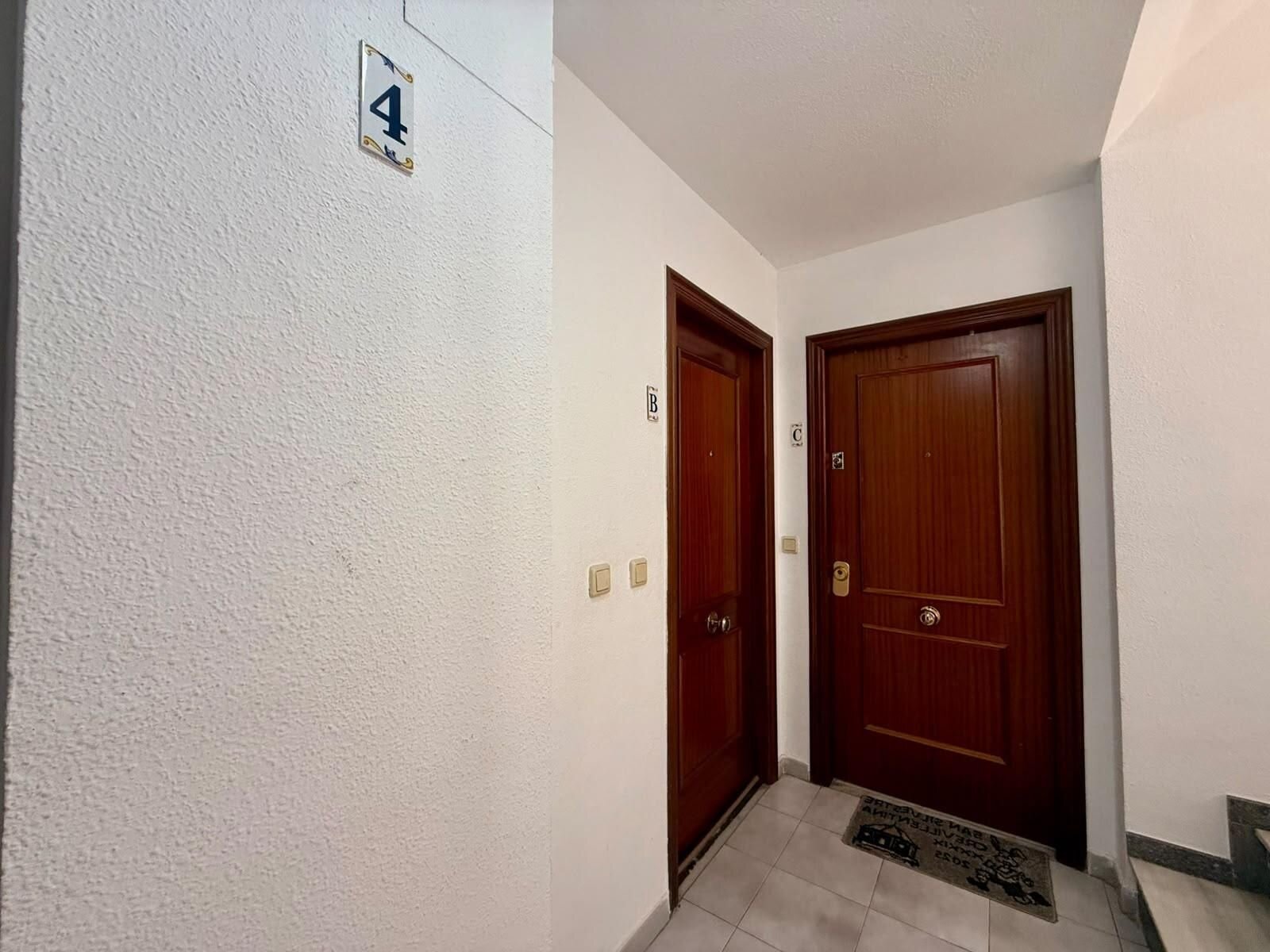 1-Bedroom Apartment in Estacion de Autobuses, Torrevieja - Image 19