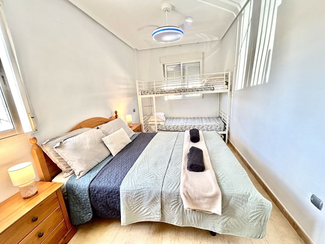 2-Bedroom Apartment in Villamartin, Orihuela Costa - Image 16