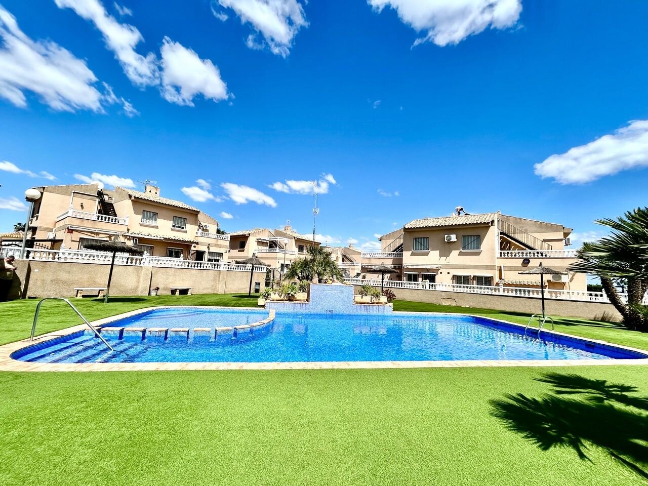2-Bedroom Apartment in Villamartin, Orihuela Costa - Image 28