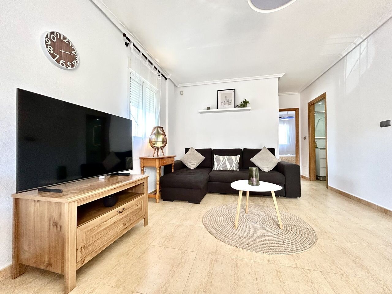 2-Bedroom Apartment in Villamartin, Orihuela Costa - Image 6