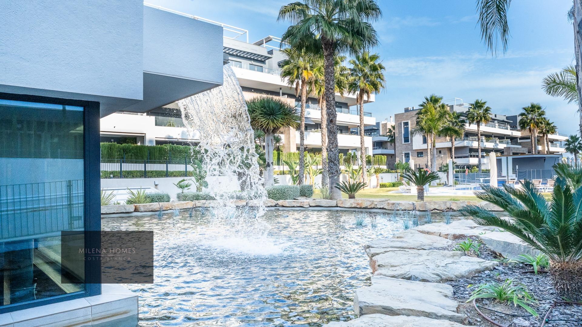 3-Bedroom Apartment in La Zenia, Orihuela Costa - Image 12