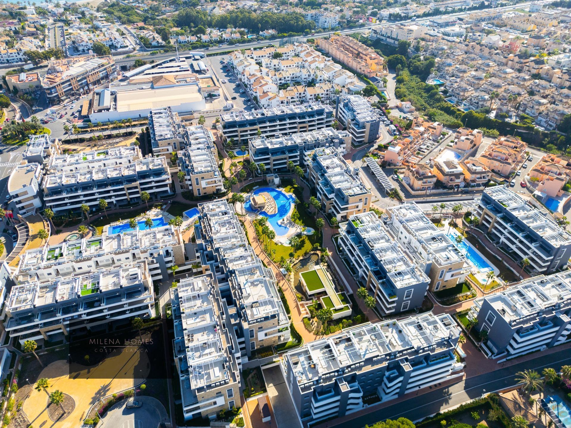 3-Bedroom Apartment in La Zenia, Orihuela Costa - Image 17