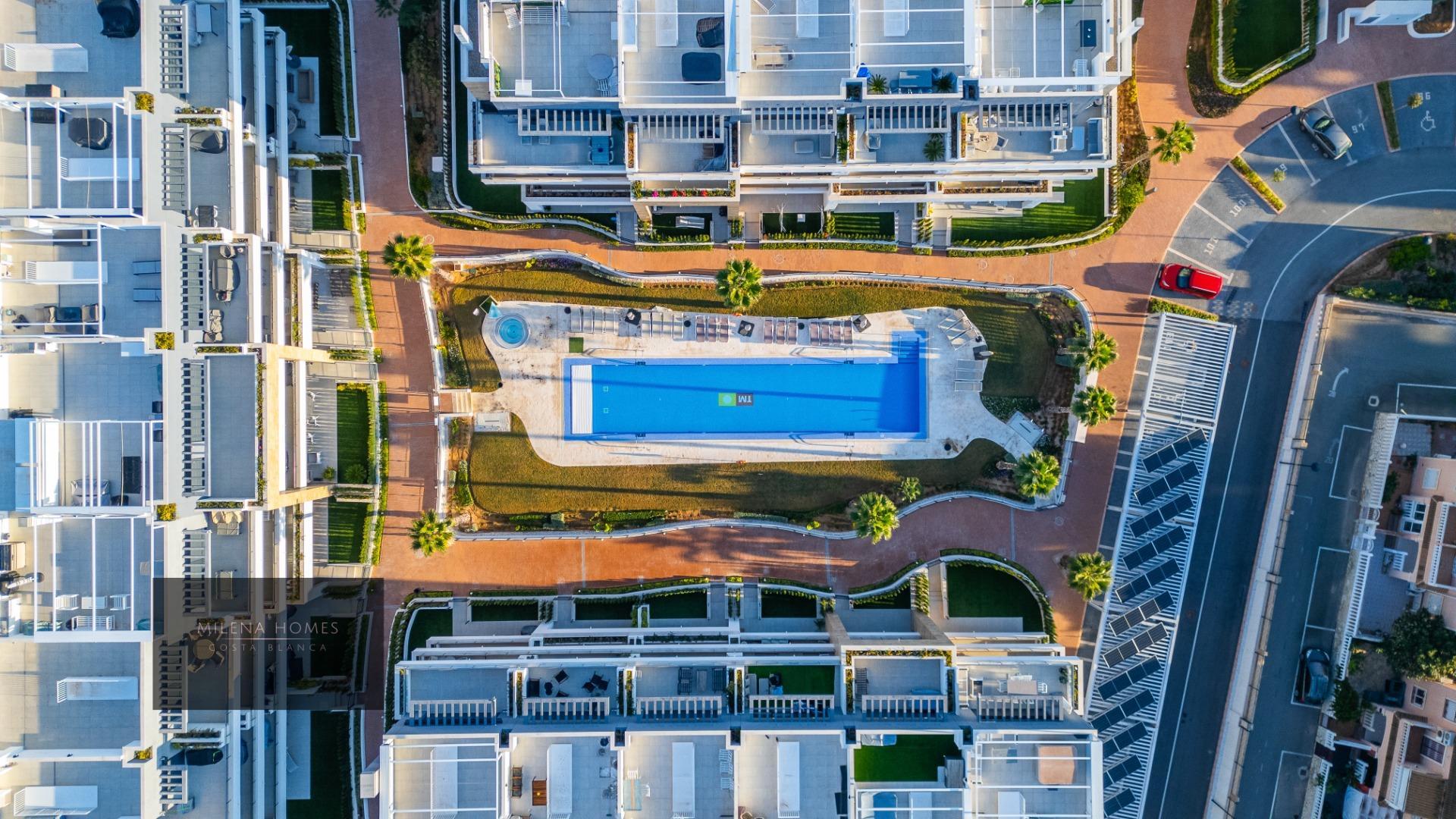 3-Bedroom Apartment in La Zenia, Orihuela Costa - Image 18