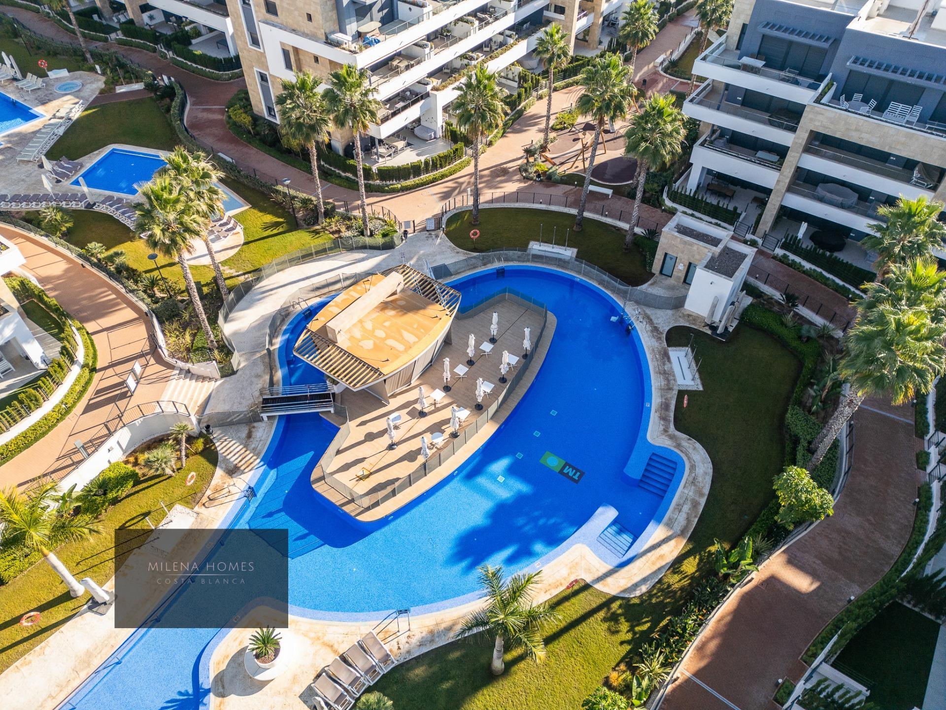 3-Bedroom Apartment in La Zenia, Orihuela Costa - Image 21