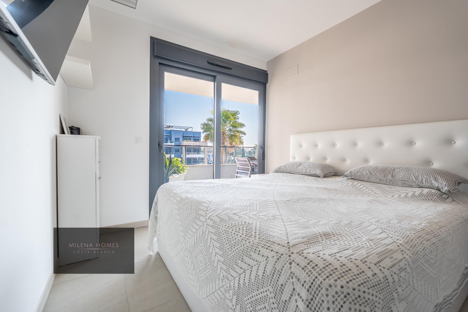 3-Bedroom Apartment in La Zenia, Orihuela Costa - Image 29