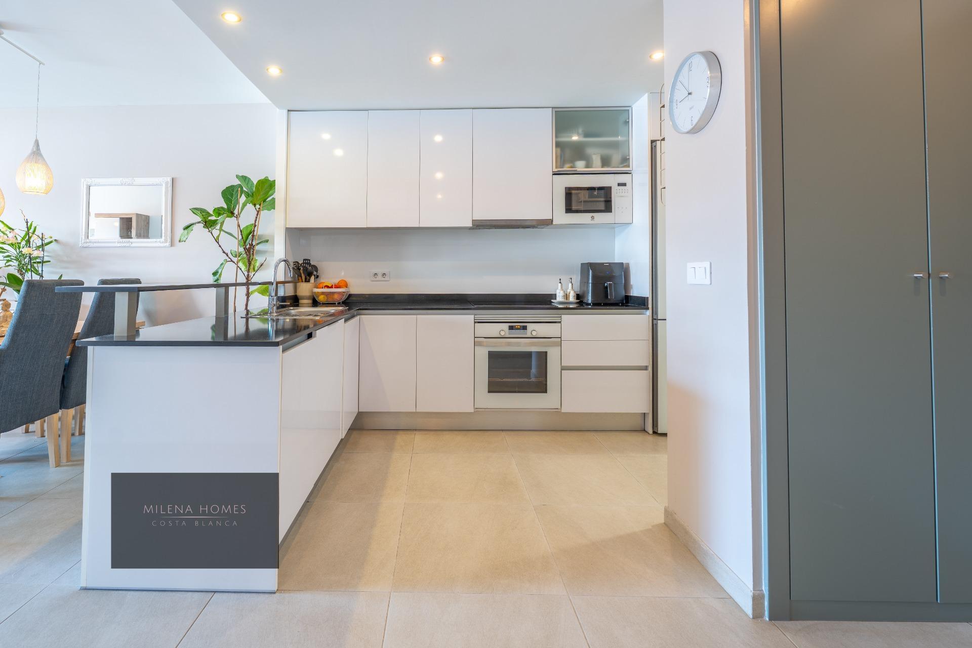 3-Bedroom Apartment in La Zenia, Orihuela Costa - Image 39