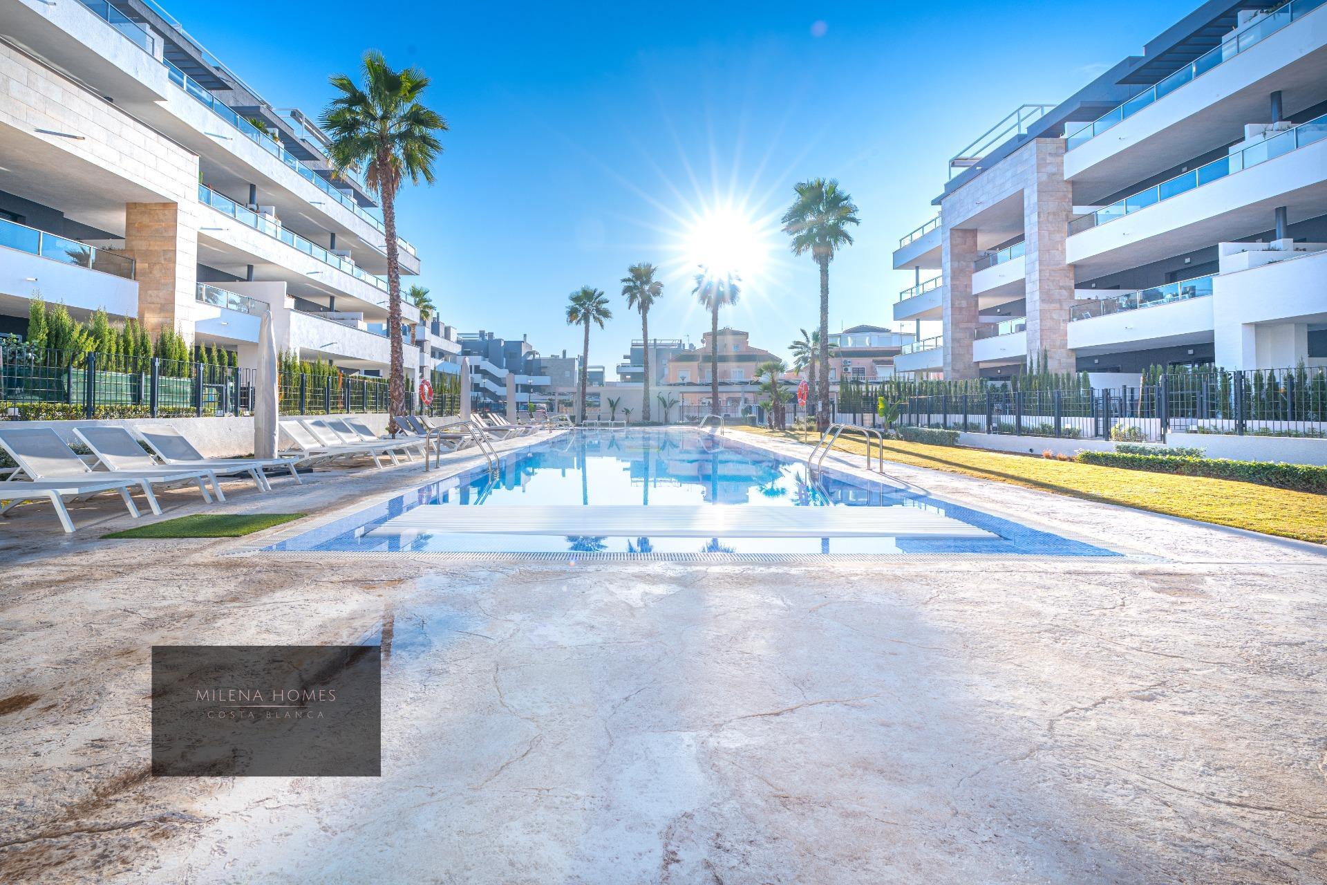 3-Bedroom Apartment in La Zenia, Orihuela Costa - Image 9