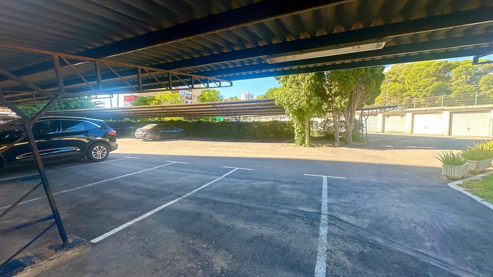 3-Bedroom Apartment in Altos de Campoamor, Orihuela Costa - Image 8