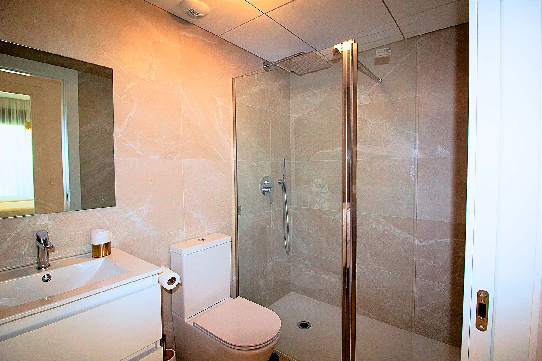 3-Bedroom Apartment in Gran Alacant - Image 20