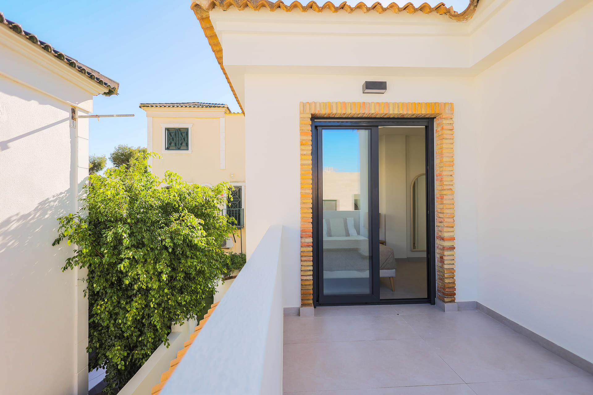 Villa met 3 Slaapkamers in Orihuela Costa - Image 2