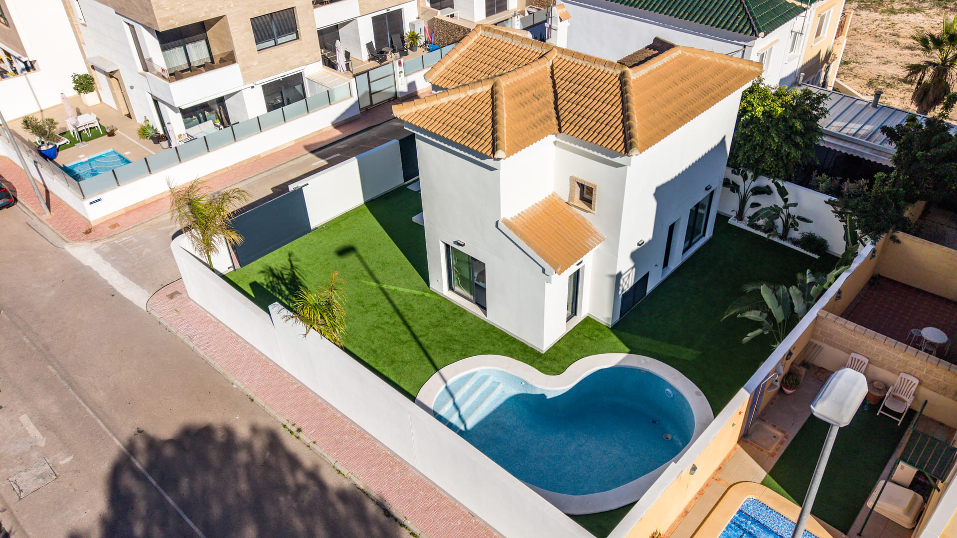 Villa met 3 Slaapkamers in Orihuela Costa - Image 3