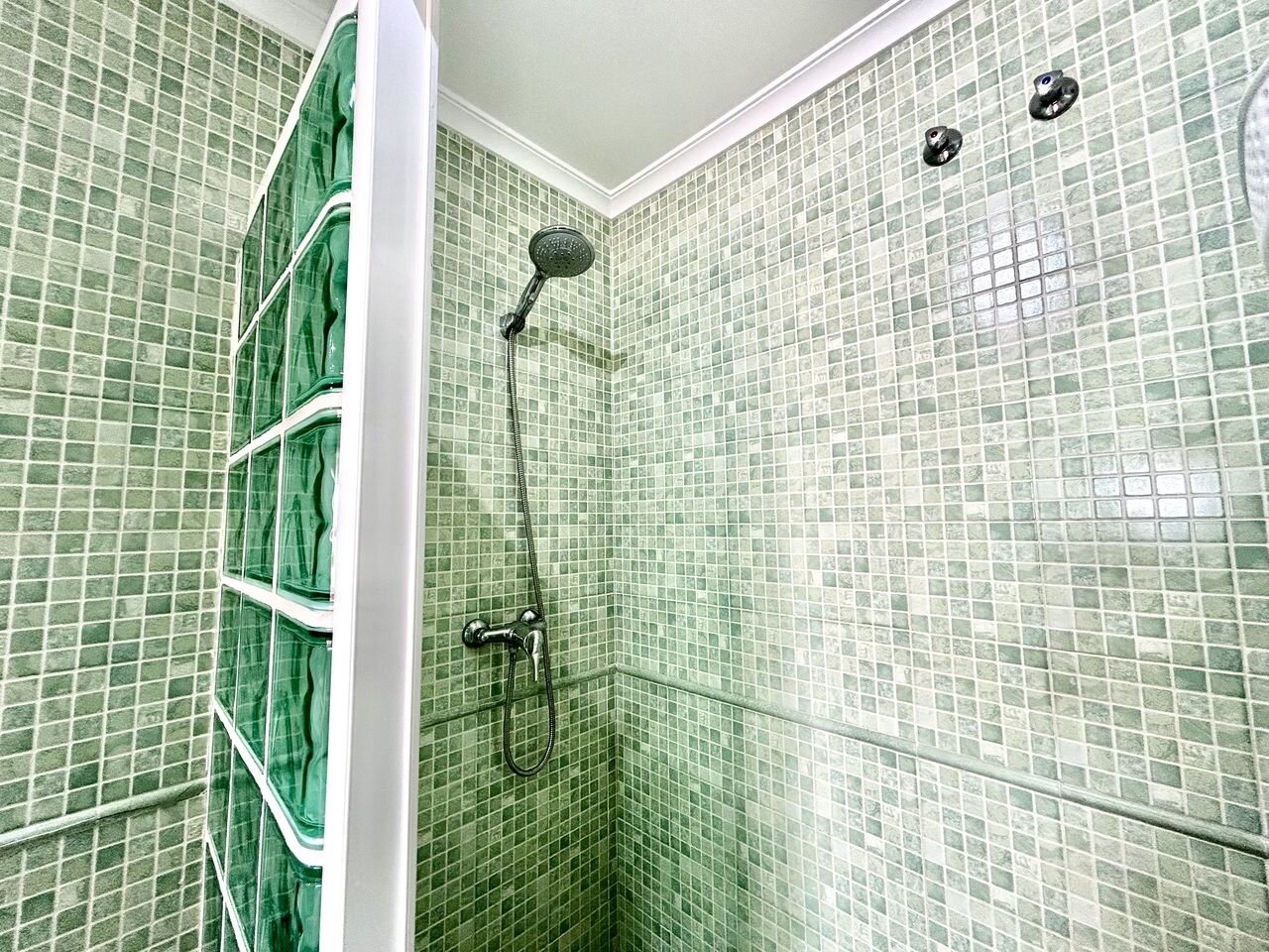 2-Bedroom Apartment in Villamartin, Orihuela Costa - Image 15