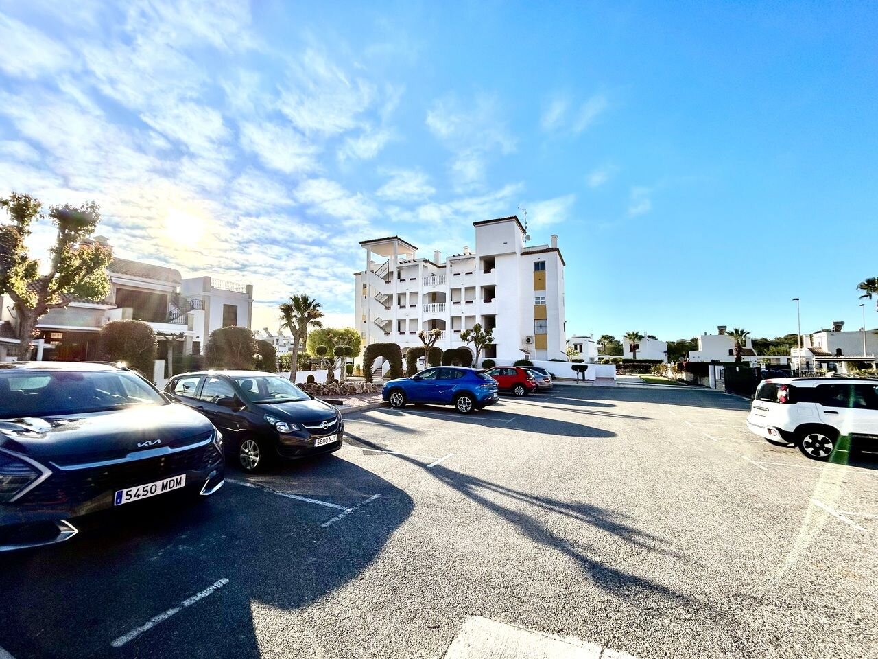 2-Bedroom Apartment in Villamartin, Orihuela Costa - Image 23