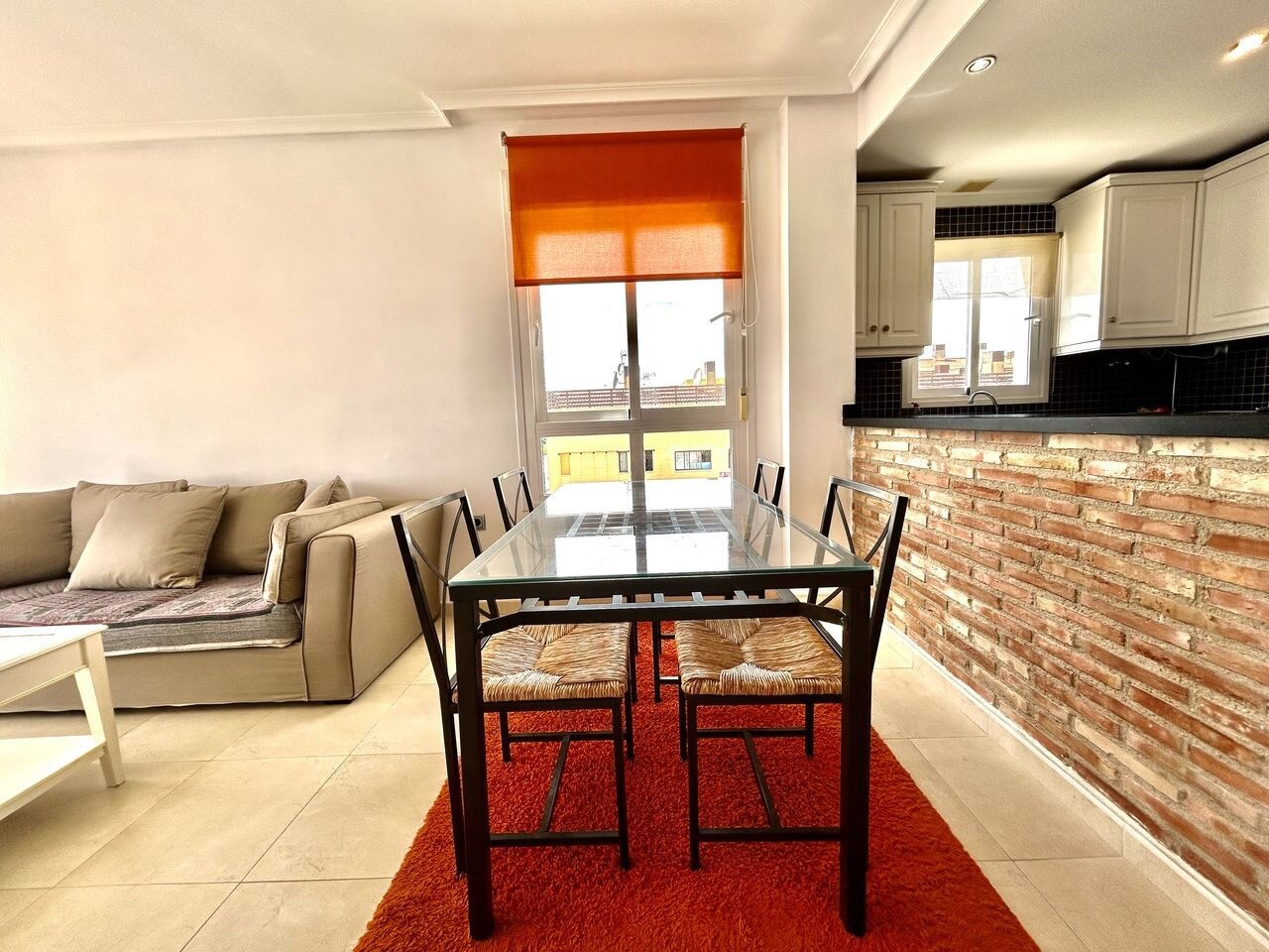 2-Bedroom Apartment in Villamartin, Orihuela Costa - Image 4