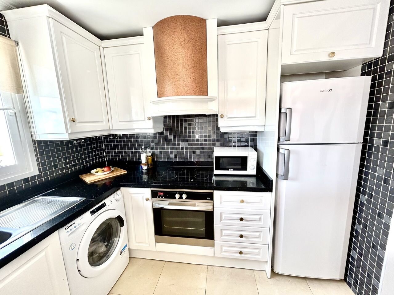 2-Bedroom Apartment in Villamartin, Orihuela Costa - Image 7