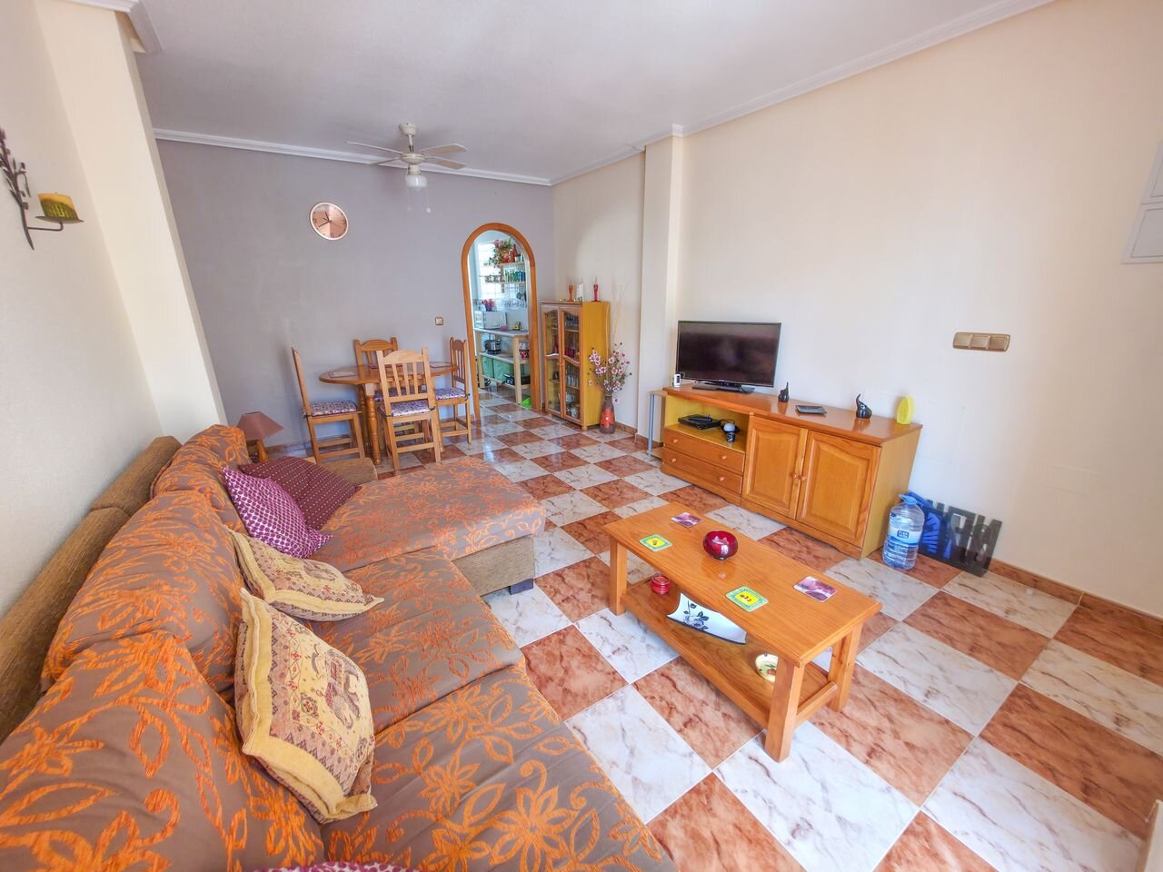 2-Bedroom Apartment in Cabo Roig, Orihuela Costa - Image 4