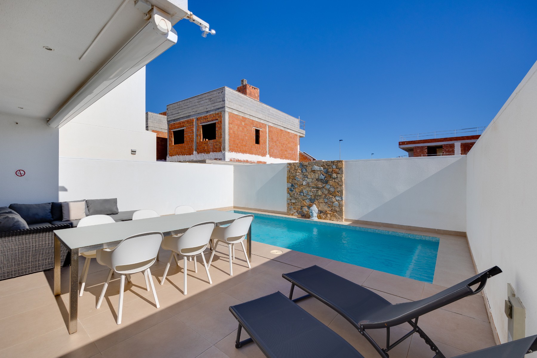 3-Bedroom Villa in San Javier - Image 9