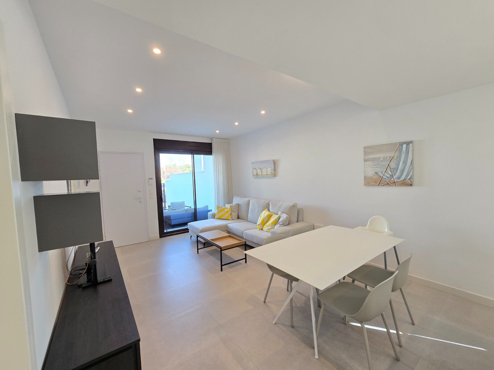 Appartement de 2 Chambres à Zona Pueblo, Pilar de la Horadada - Image 15
