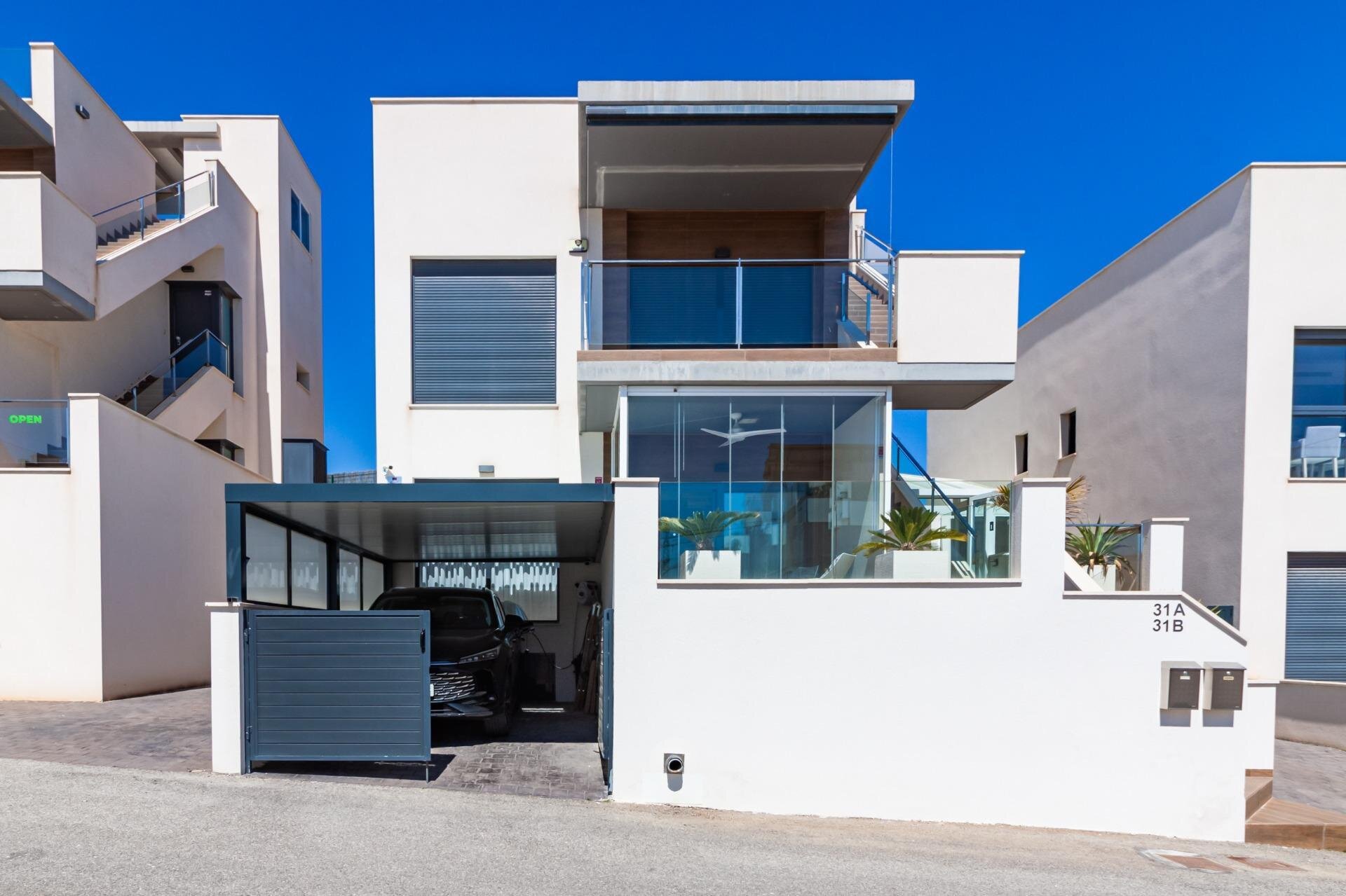 Appartement met 2 Slaapkamers in Cerro del Sol, San Miguel de Salinas - Image 2
