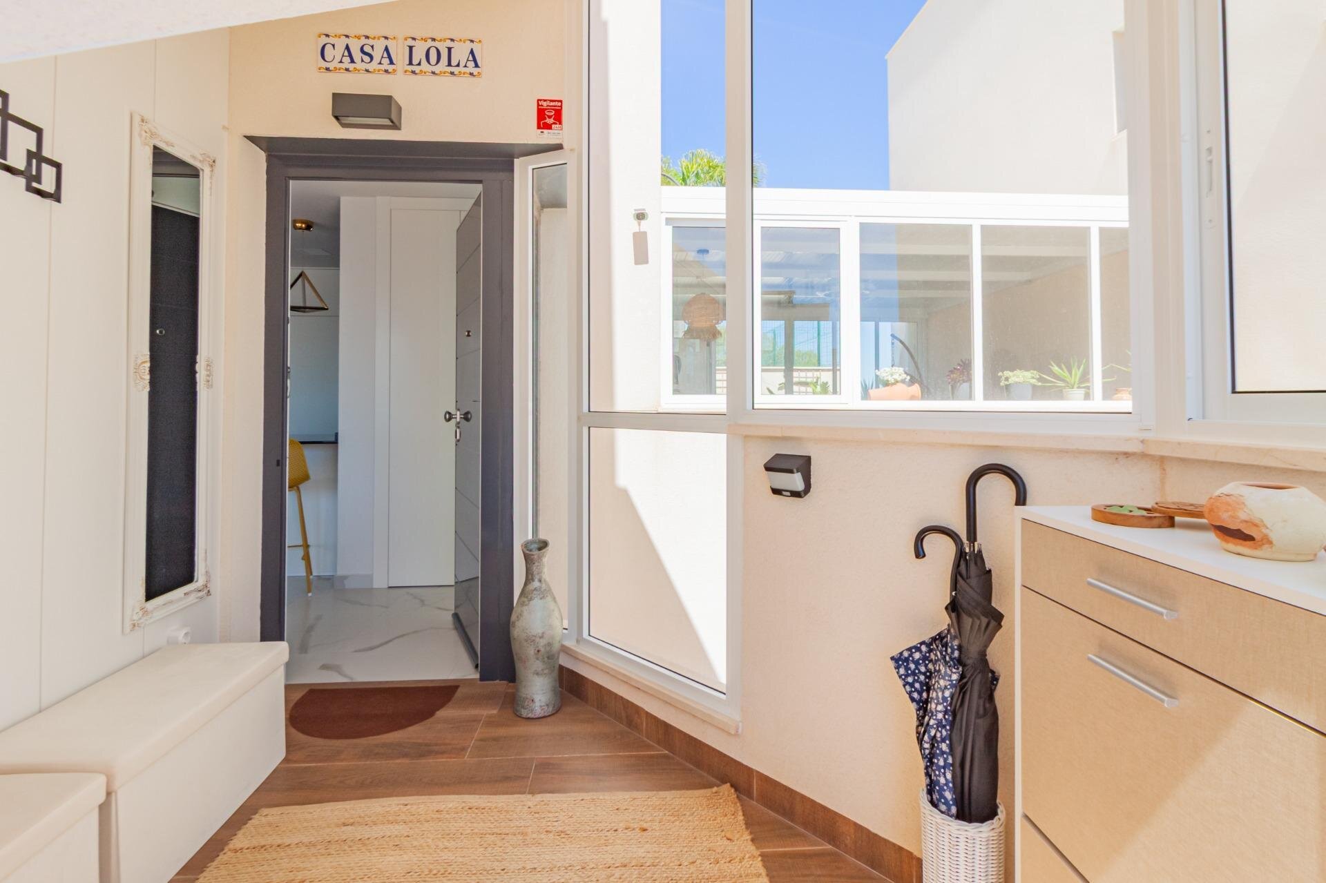 Appartement met 2 Slaapkamers in Cerro del Sol, San Miguel de Salinas - Image 3