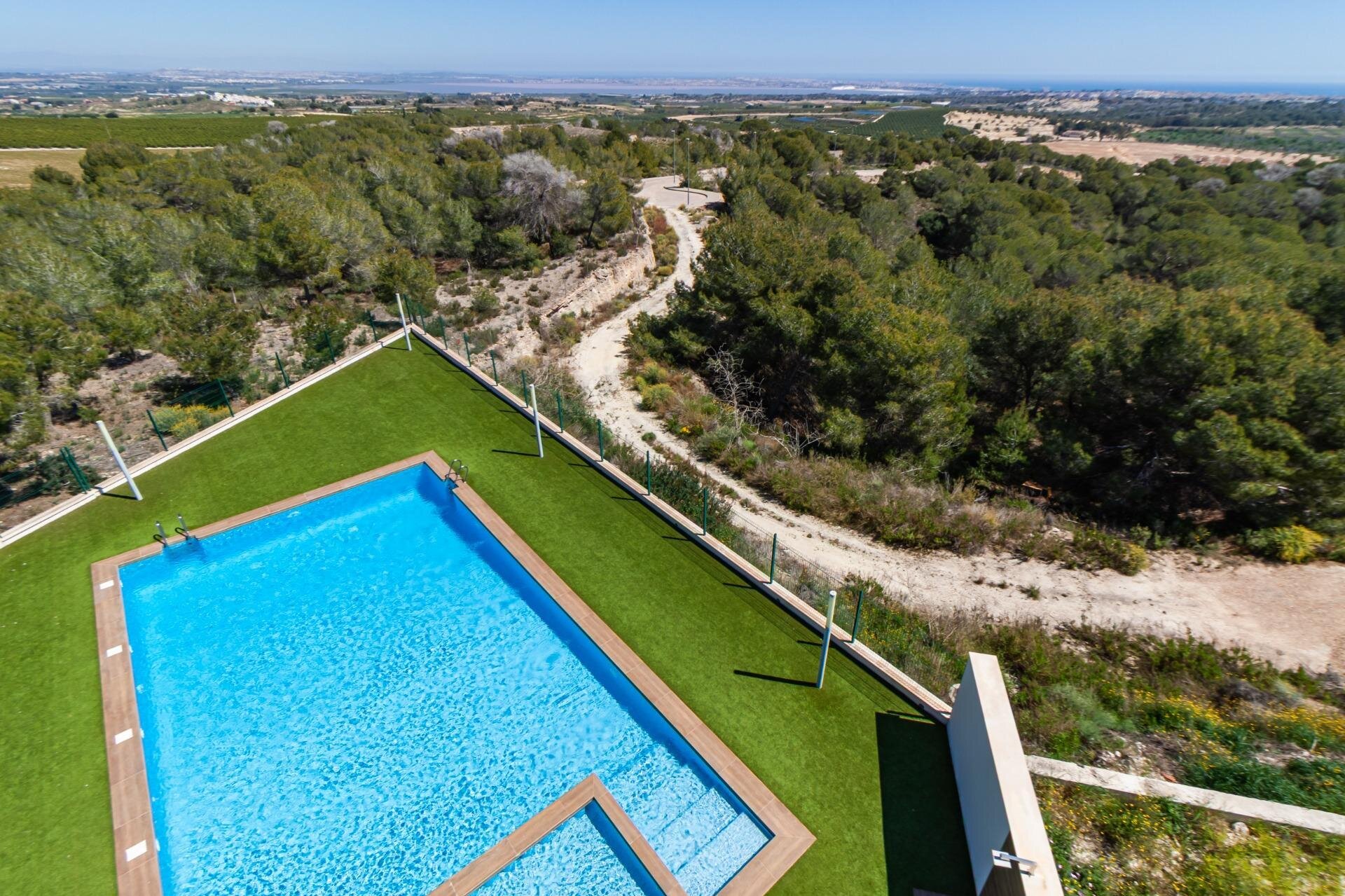Appartement met 2 Slaapkamers in Cerro del Sol, San Miguel de Salinas - Image 39
