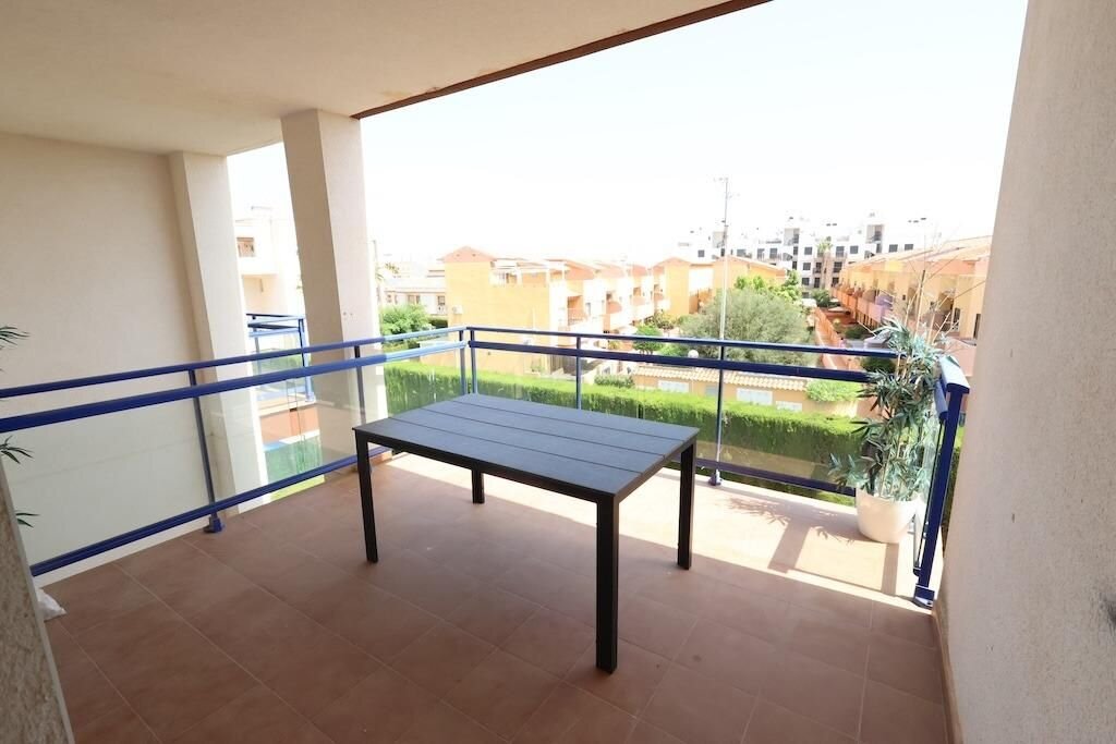 2-Bedroom Apartment in Cabo Roig, Orihuela Costa - Image 12