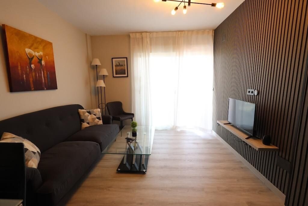 2-Bedroom Apartment in Cabo Roig, Orihuela Costa - Image 8