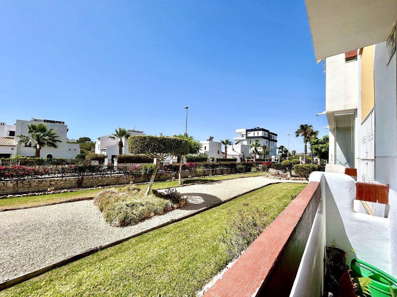 2-Bedroom Apartment in Villamartín-las Filipinas, Orihuela Costa - Image 23