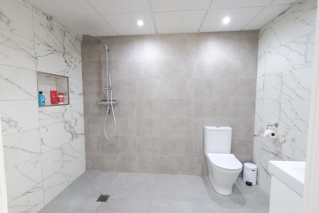 5-Bedroom Villa in Los Balcones - Los Altos del Edén, Torrevieja - Image 21