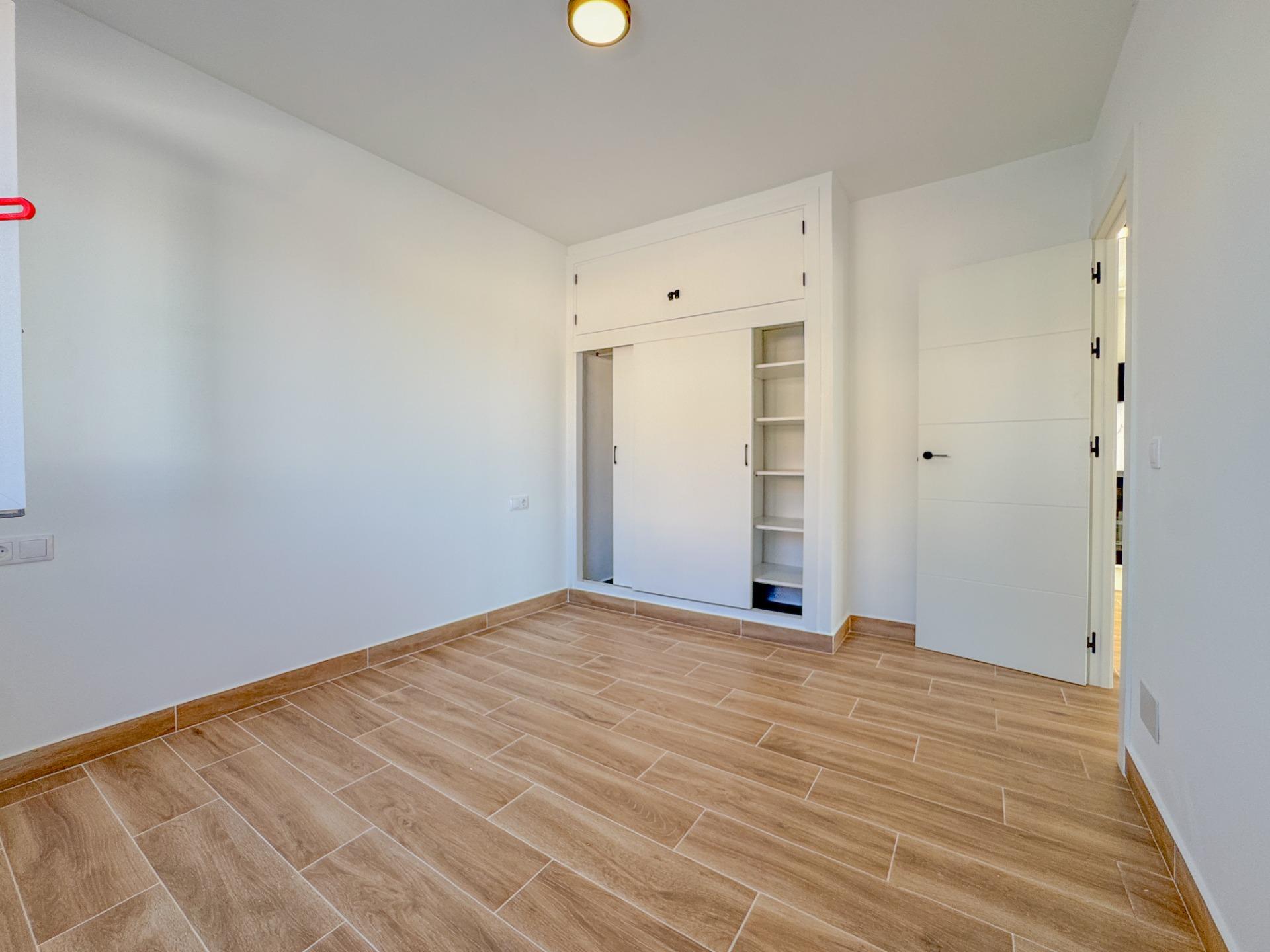 3-Bedroom Semi-detached house in Residencial Benimar, Rojales - Image 9