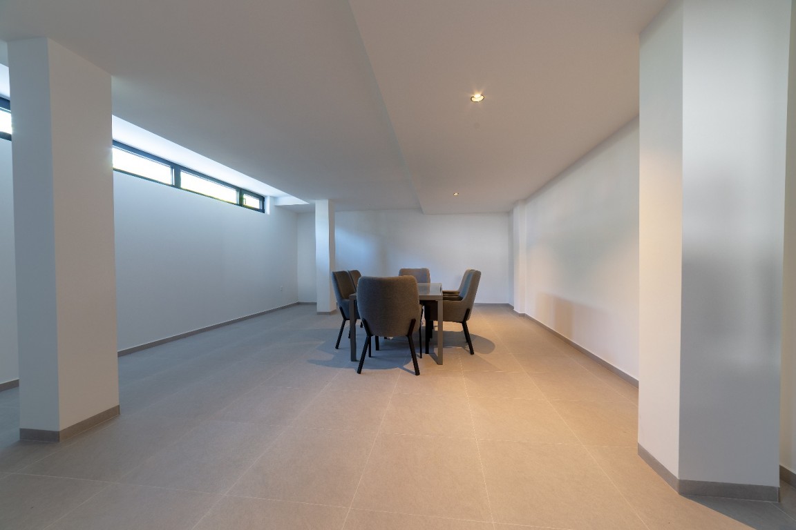 4-Bedroom Villa in Costa Blanca Sur, Los Montesinos - Image 17