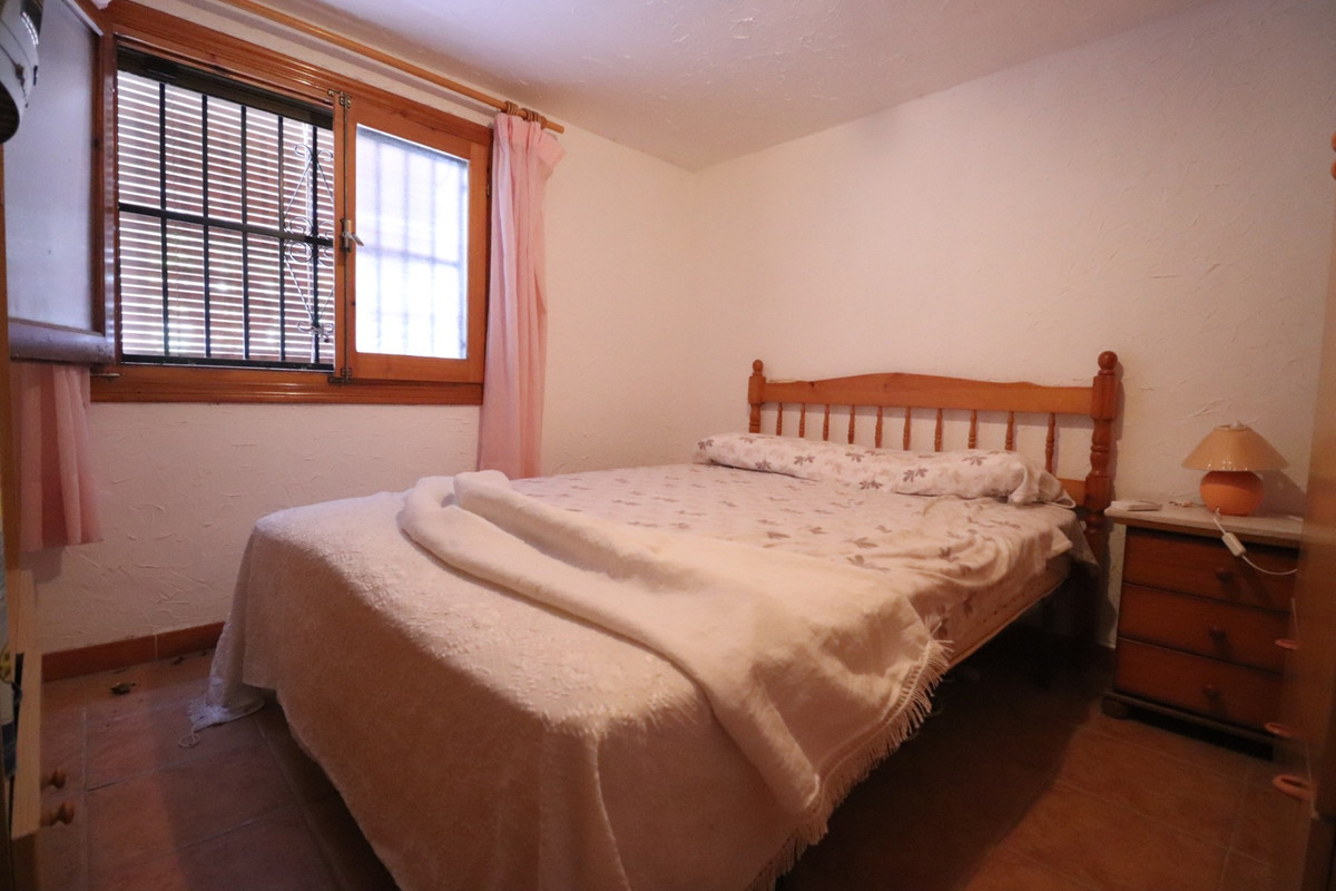 3-Bedroom Townhouse in Benijofar | Sunny Casas - Costa B... - Image 12