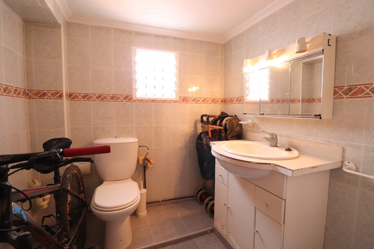 3-Bedroom Townhouse in Benijofar | Sunny Casas - Costa B... - Image 14