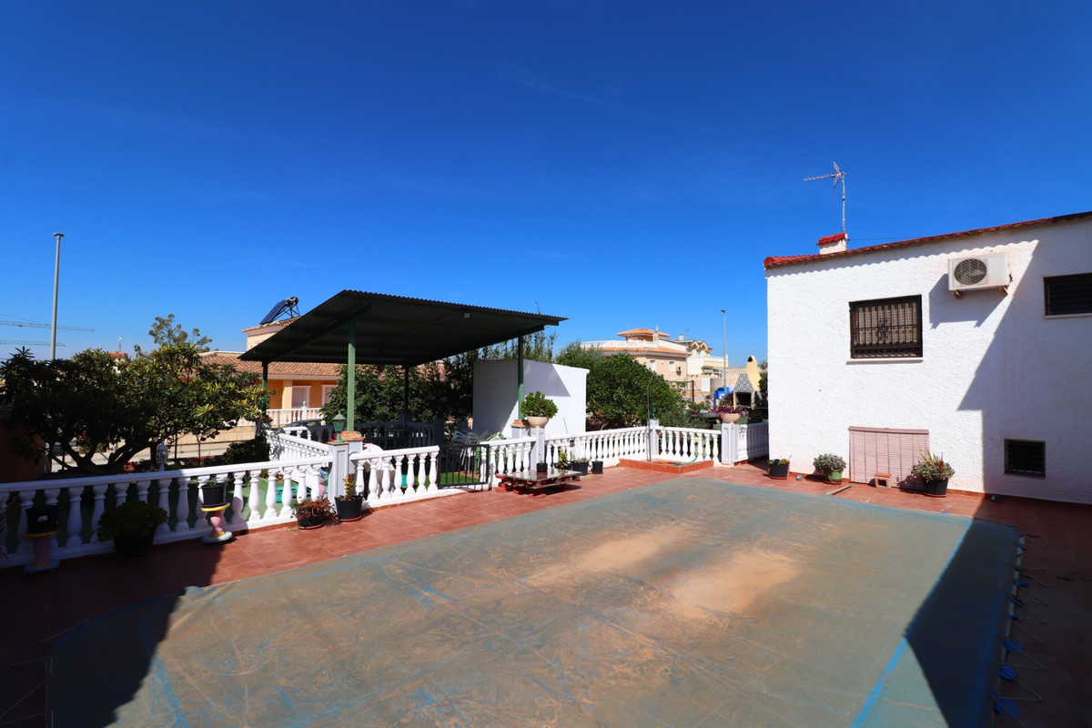 3-Bedroom Townhouse in Benijofar | Sunny Casas - Costa B... - Image 19