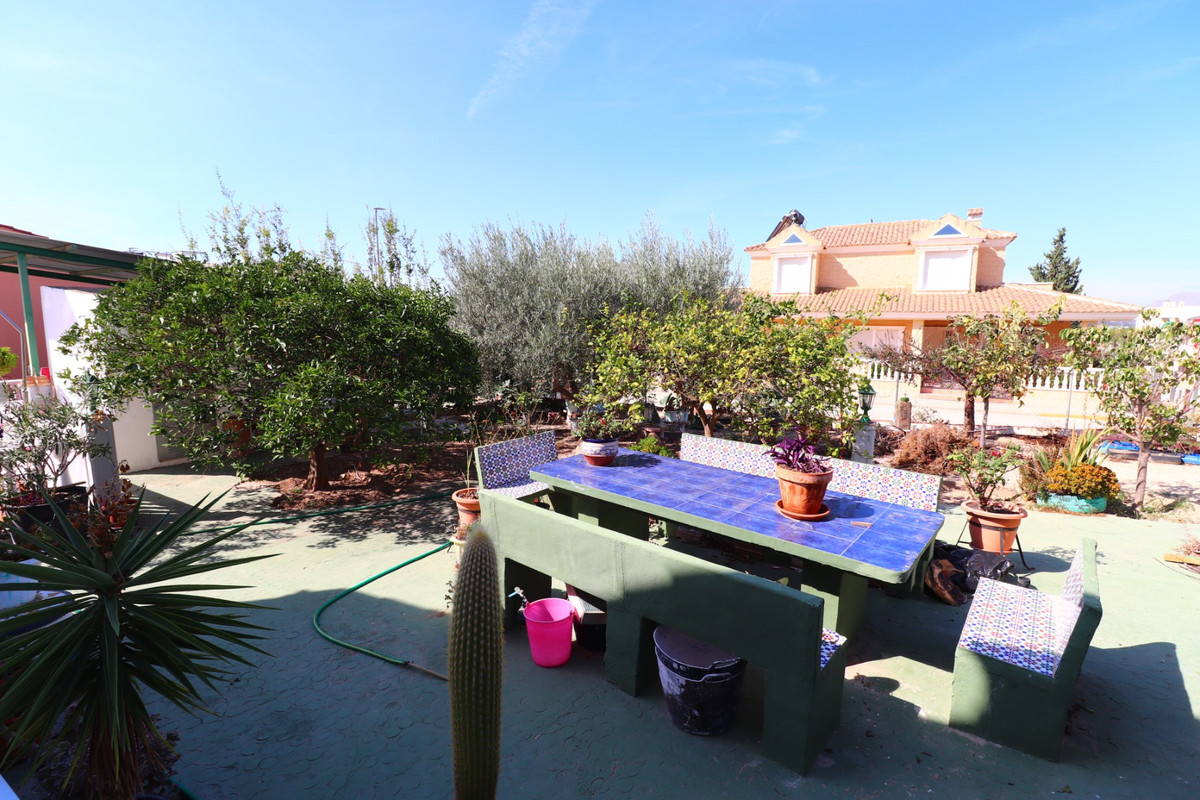 3-Bedroom Townhouse in Benijofar | Sunny Casas - Costa B... - Image 21