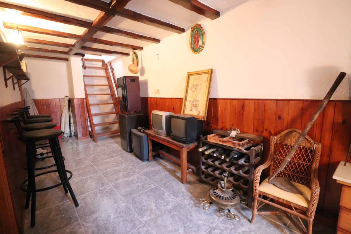 3-Bedroom Townhouse in Benijofar | Sunny Casas - Costa B... - Image 8