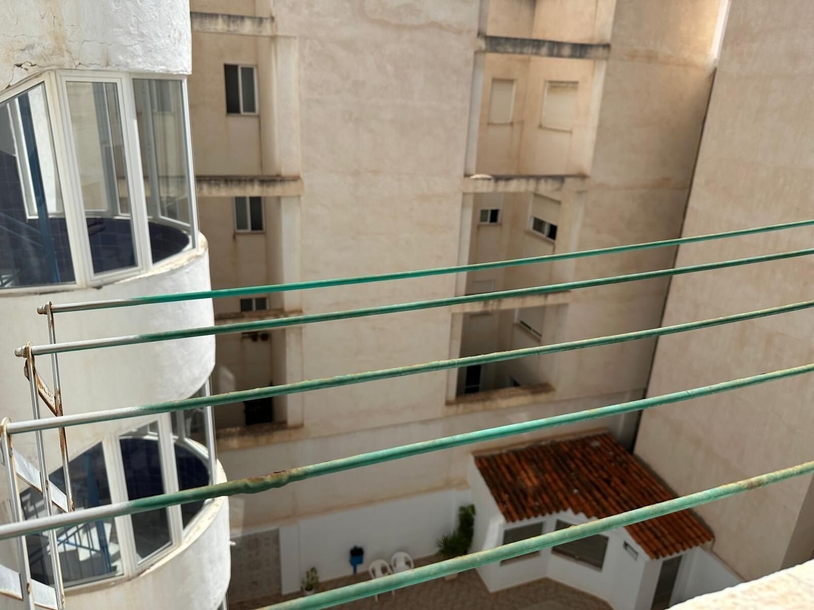 1-Bedroom Apartment in Estacion de Autobuses, Torrevieja - Image 12