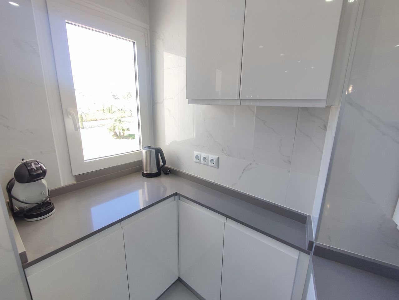 2-Bedroom Apartment in Sucina, Sucina - Image 10