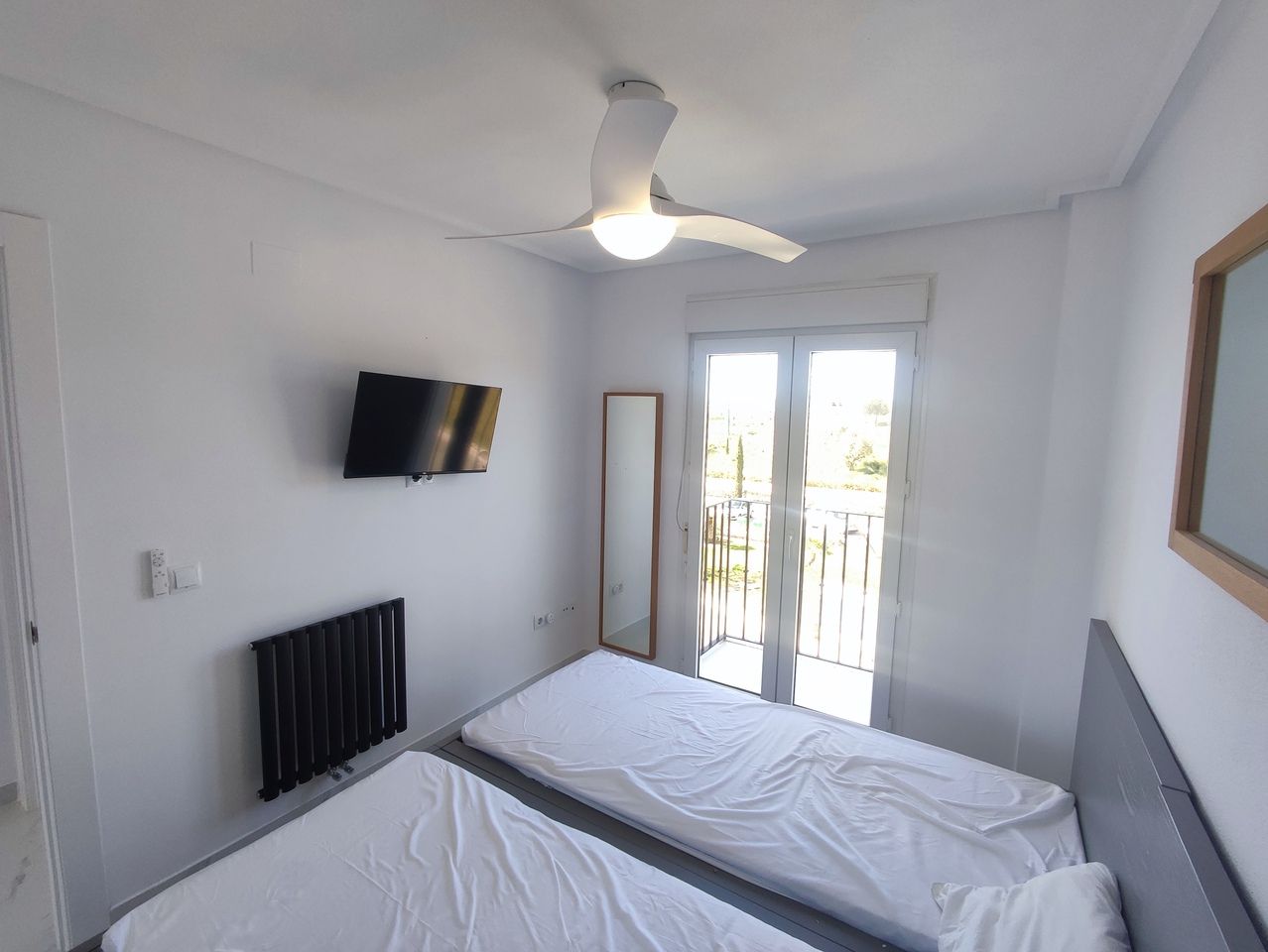2-Bedroom Apartment in Sucina, Sucina - Image 14