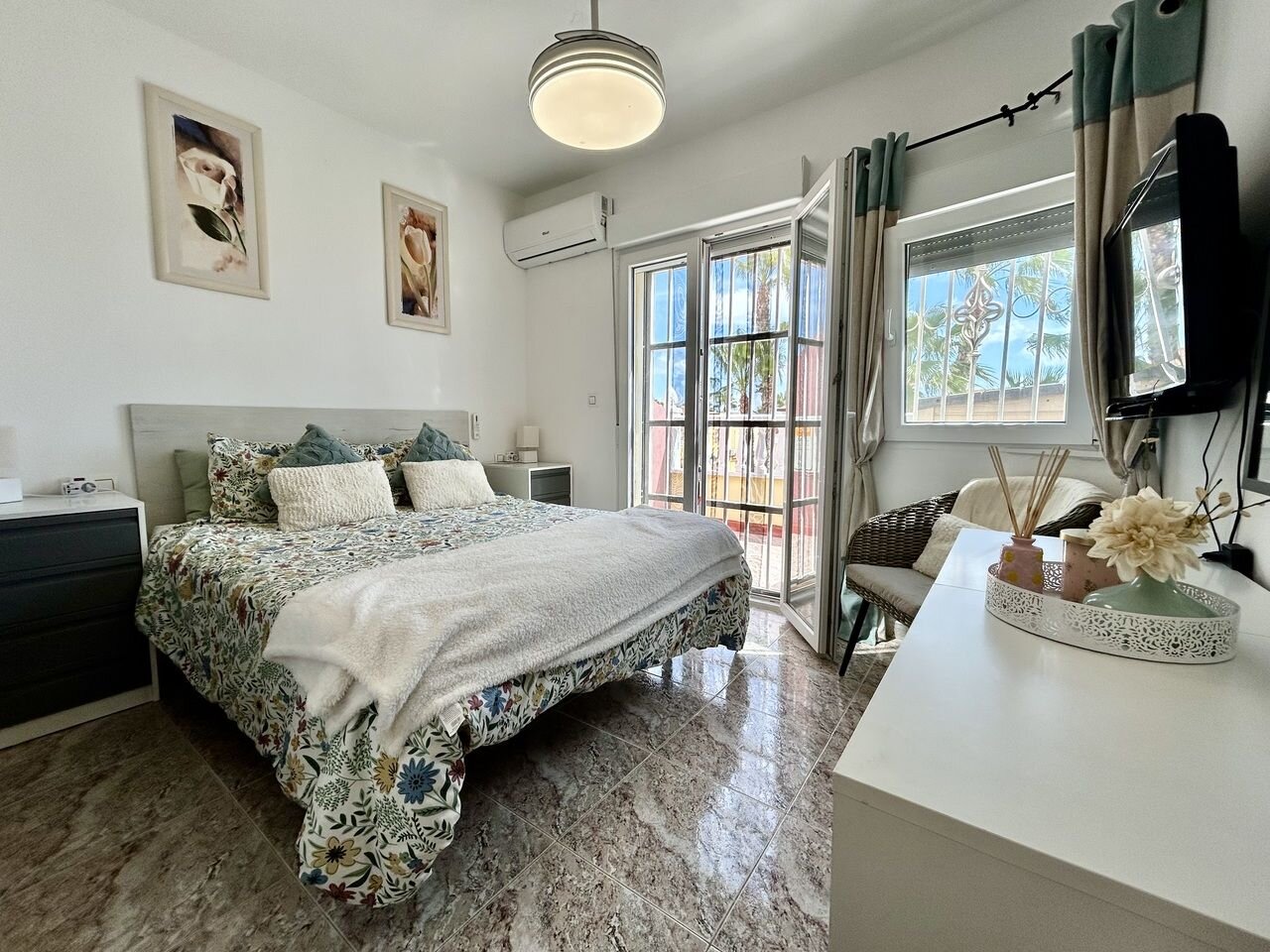 3-Bedroom House in Cabo Roig, Cabo Roig - Image 11